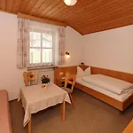 Maria Hotel 3*