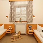 Landhaus Maria Bed&Breakfast Hotel